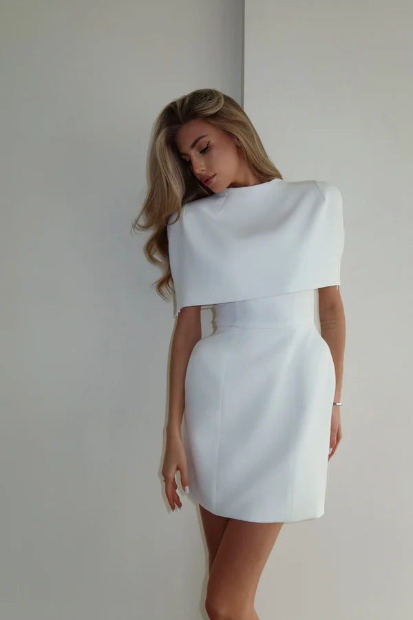 Conjunto de Vestido y Chal"