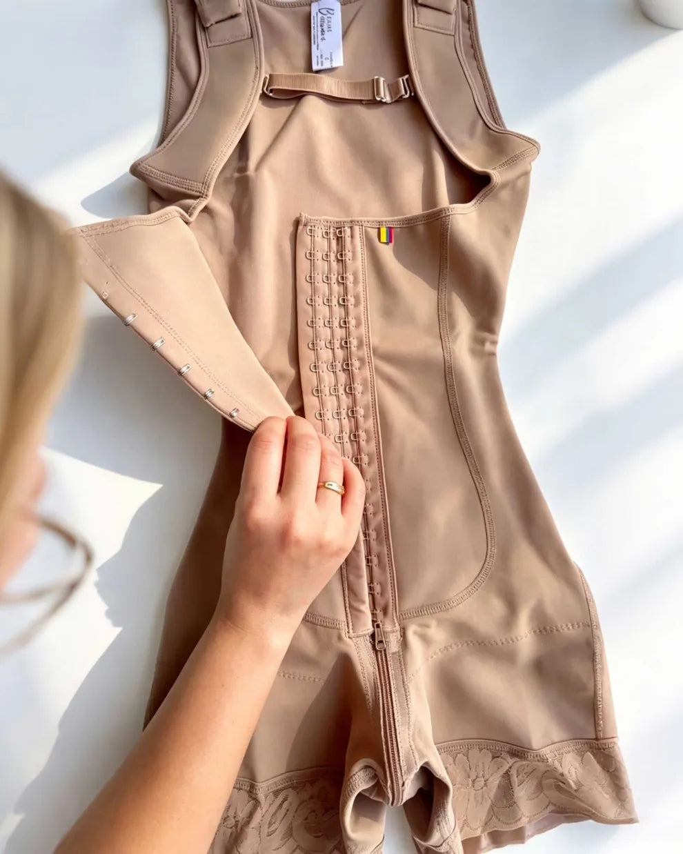 Body Moldeador con Tirantes Ajustables y Diseño Levantador